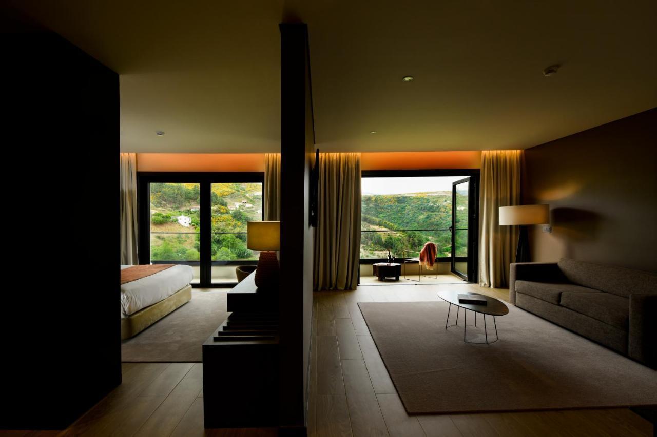 Mw Douro Wine & Spa Santa Marta de Penaguião Exterior photo A room at the hotel