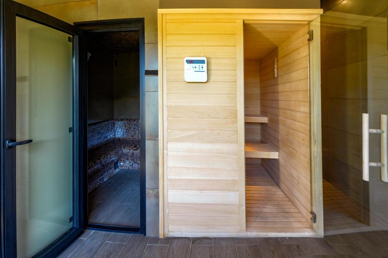 Mw Douro Wine & Spa Santa Marta de Penaguião Exterior photo A modern Finnish sauna