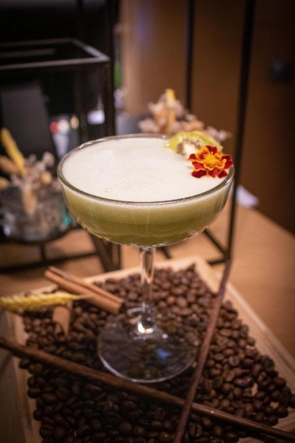 Mw Douro Wine & Spa Santa Marta de Penaguião Exterior photo A matcha sour